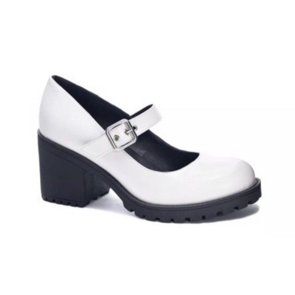 Lucky 1 White Mary Jane Pumps